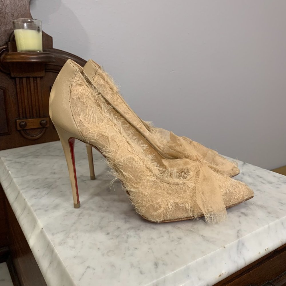Louboutin Toufrou 100 Nude Silk Crepe Organza Bow Heels size 36.5 - Picture 2 of 5
